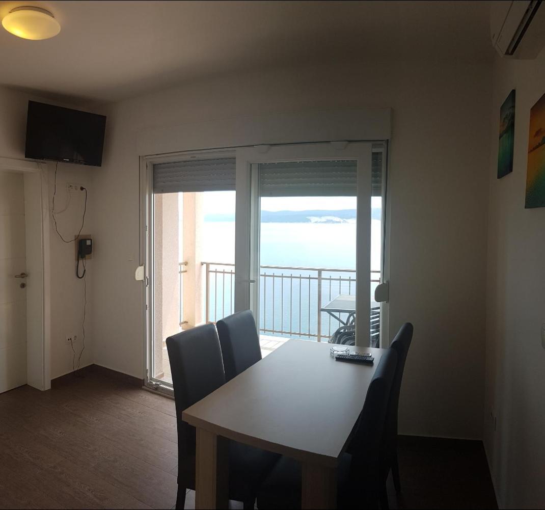 Apartments Nostro Omiš Kültér fotó