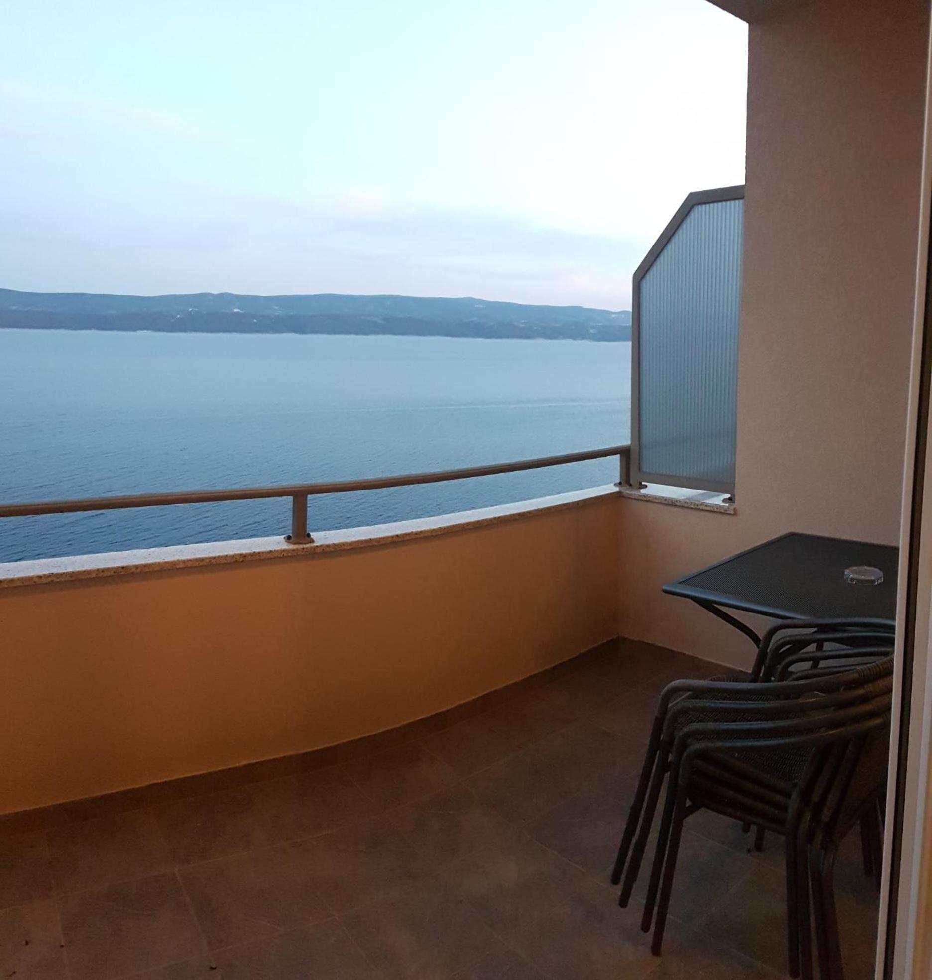 Apartments Nostro Omiš Kültér fotó