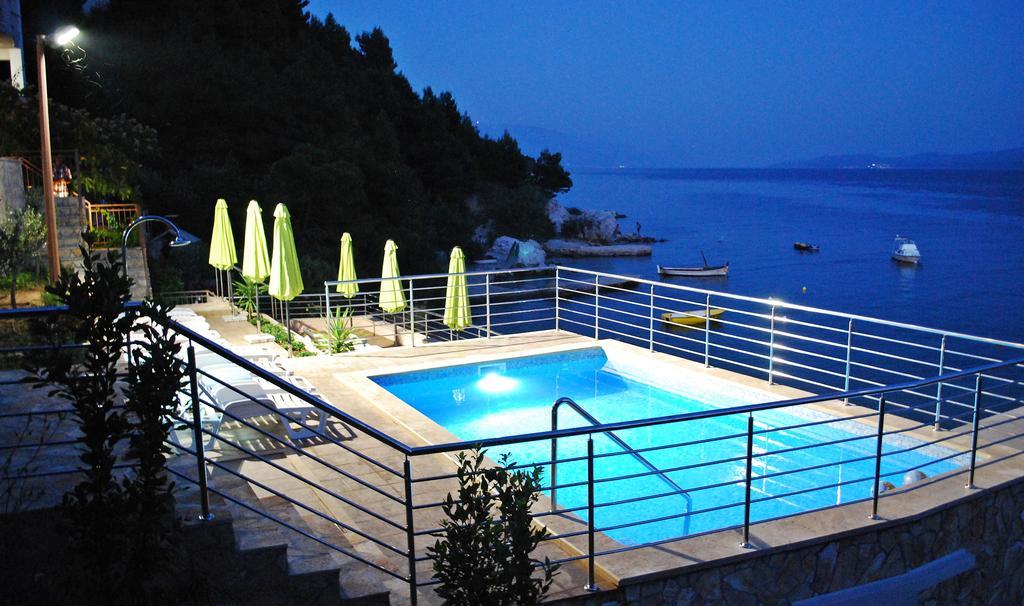 Apartments Nostro Omiš Kültér fotó