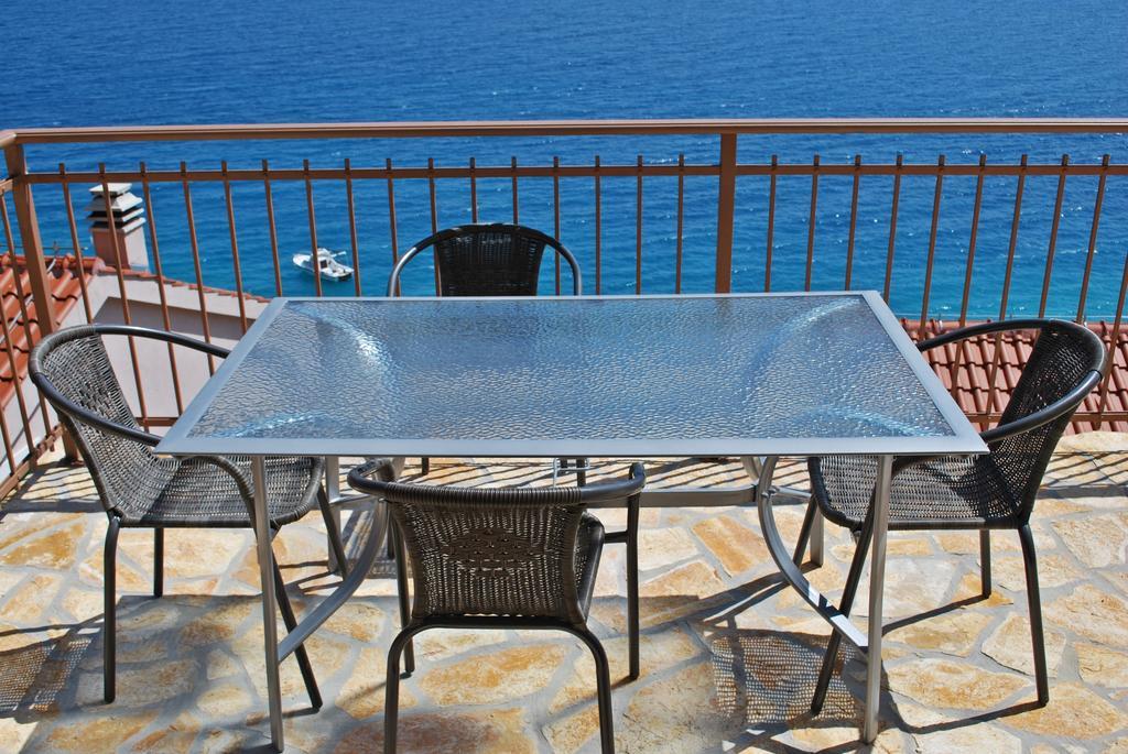 Apartments Nostro Omiš Szoba fotó