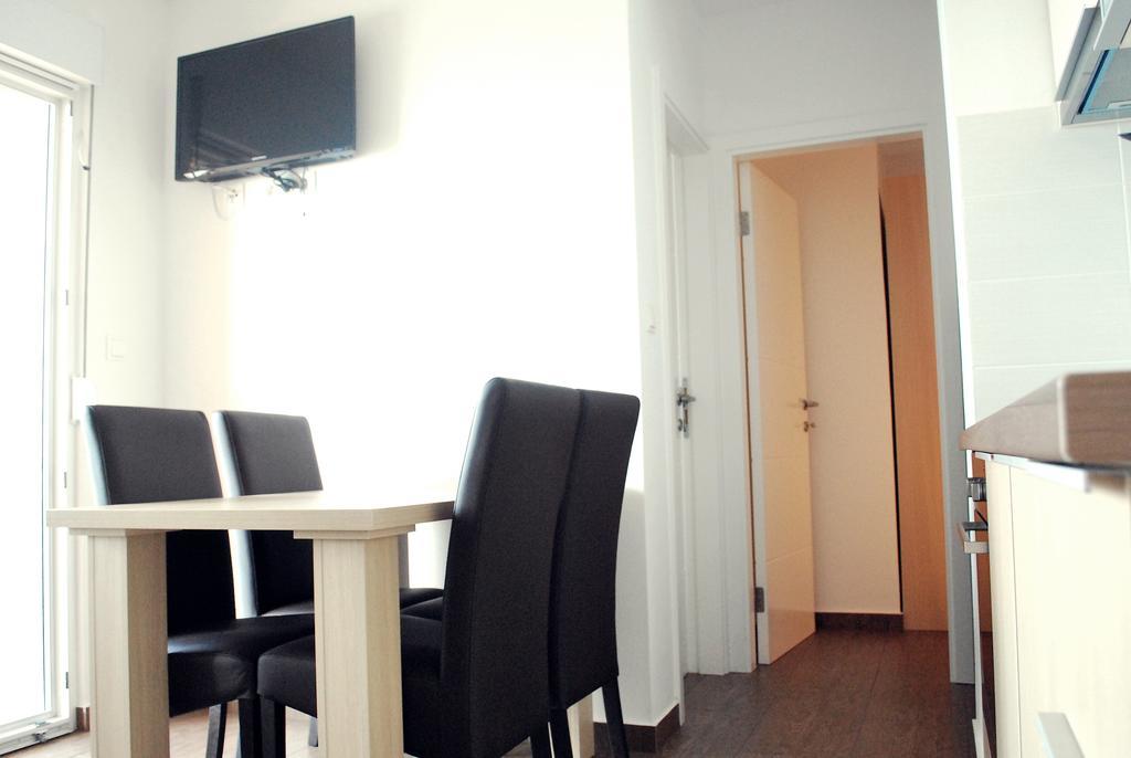 Apartments Nostro Omiš Kültér fotó