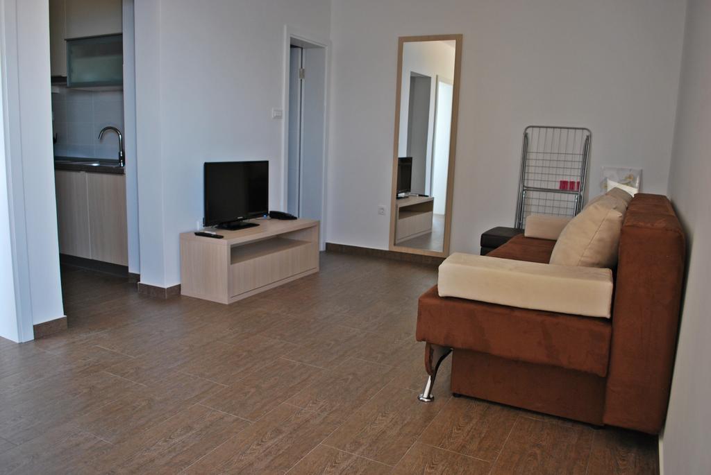 Apartments Nostro Omiš Szoba fotó