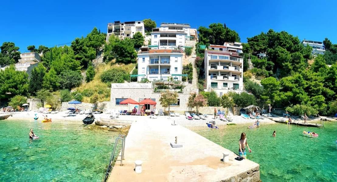 Apartments Nostro Omiš Kültér fotó